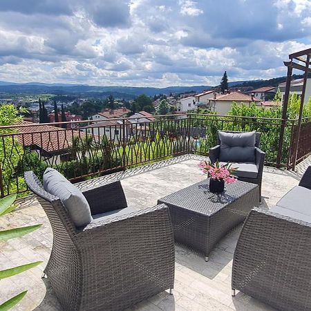 Apartment By The Castle Koper Exterior foto
