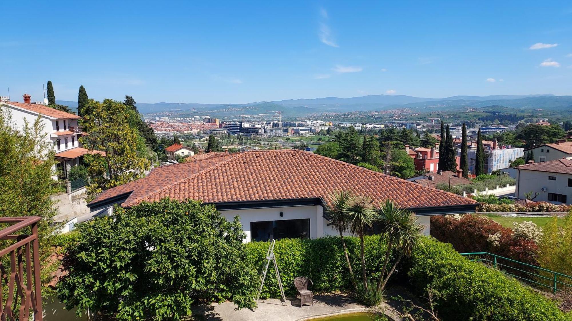 Apartment By The Castle Koper Exterior foto